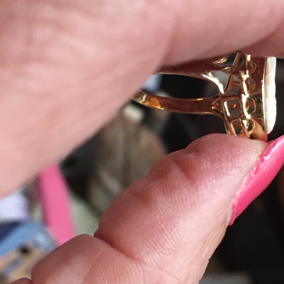 Vintage Cameo Ring - Picture 6 of 8